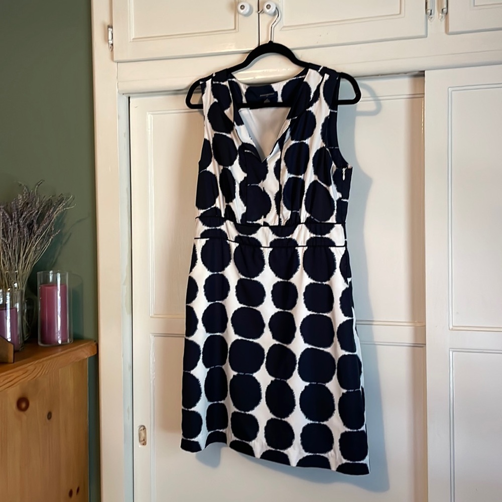 Banana Republic sleeveless blue dot sheath dress size 12